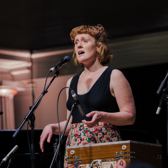 Claire Vine