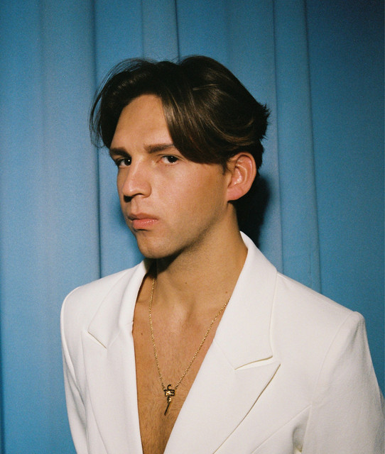 Dax Hovius