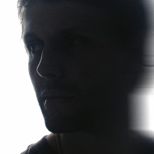 Simon Vuarambon